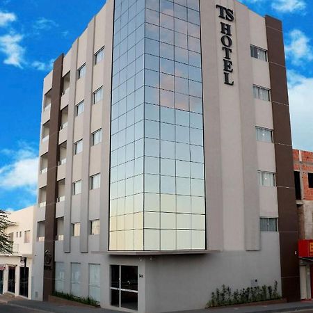 Ts Hotel Porteirinha المظهر الخارجي الصورة